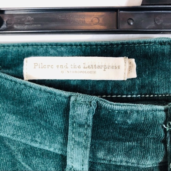 🔥SALE🔥 Anthropologie Pilcro high rise velvet skinny jeans - Picture 4 of 6